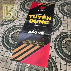 lam standee