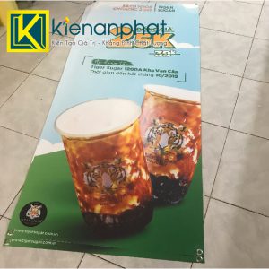 in standee lấy ngay