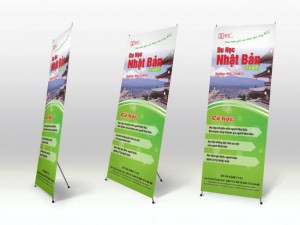 standee chữ x