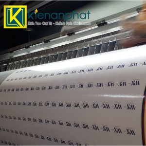 in decal quận 4