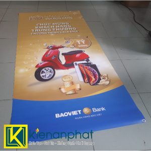 in poster quận 4