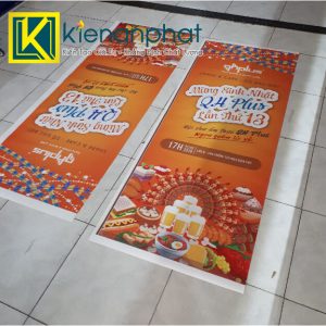 in standee giá rẻ quận 1
