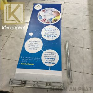 standee cuon, banne cuon la gi