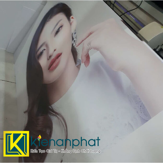 in poster kpop